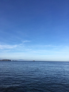 アニラオの午前の海