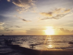 海と夕日